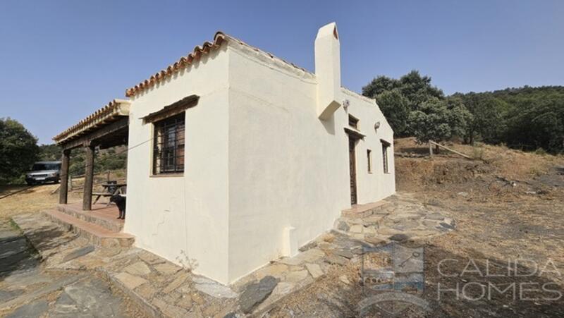 2 bedroom Country House for sale