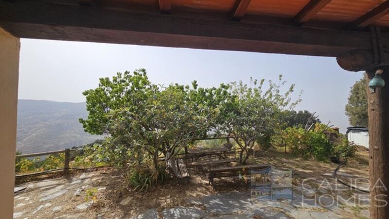2 bedroom Country House for sale