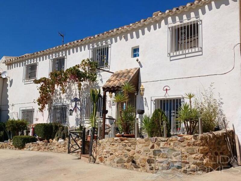 Radhus till salu i Chirivel, Almería