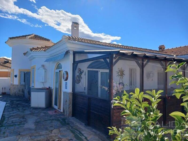 3 bedroom Villa for sale 3 bedroom Villa for sale