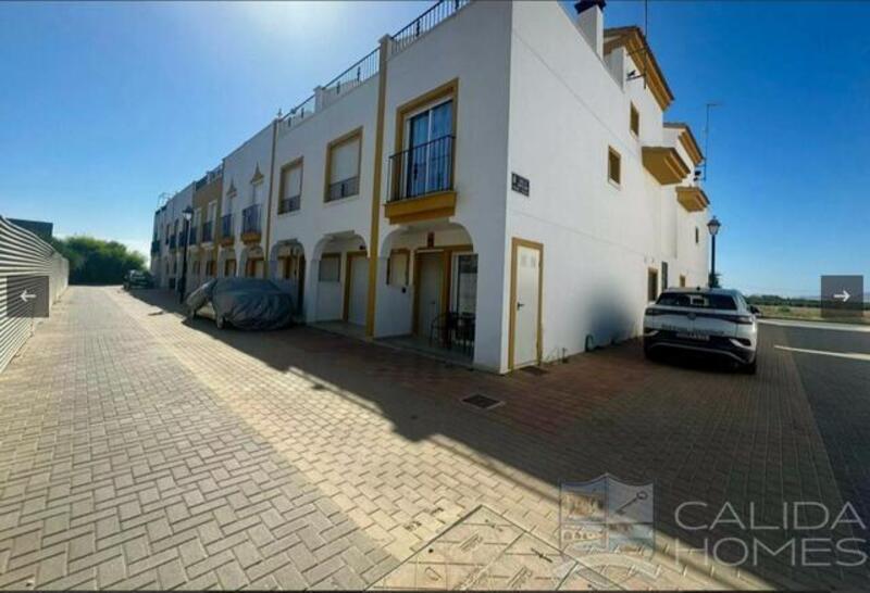 3 bedroom Townhouse for sale 3 bedroom Townhouse for sale