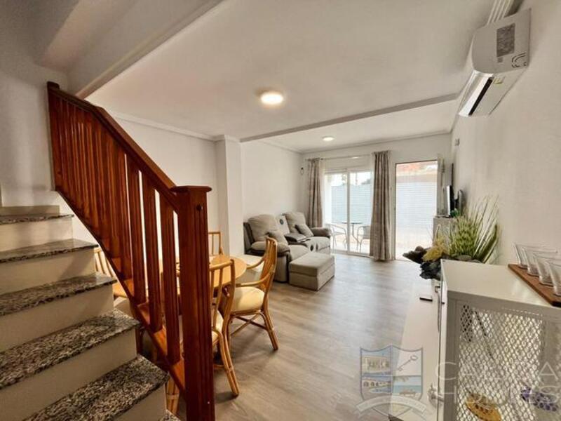 3 bedroom Townhouse for sale 3 bedroom Townhouse for sale