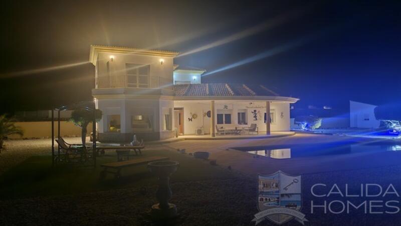 5 chambre Villa à vendre