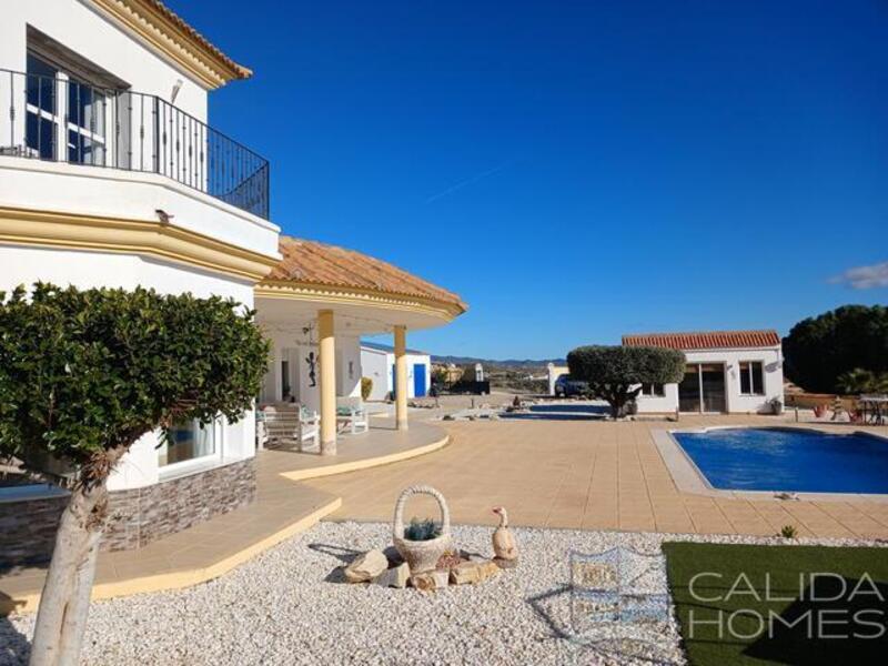 5 chambre Villa à vendre