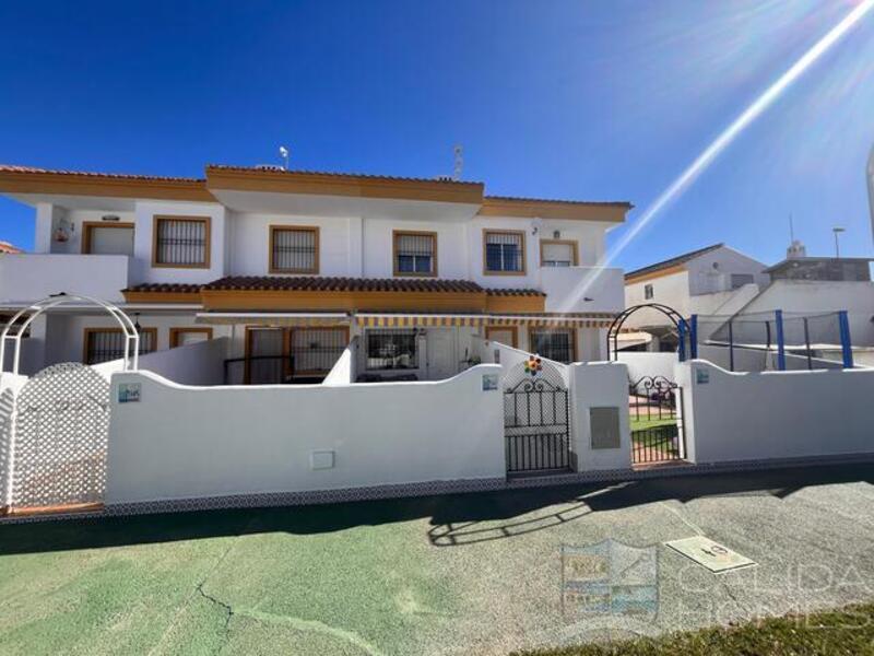 Duplex zu verkaufen in Torre de la Horadada, Alicante