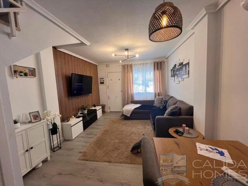 2 Schlafzimmer Duplex zu verkaufen