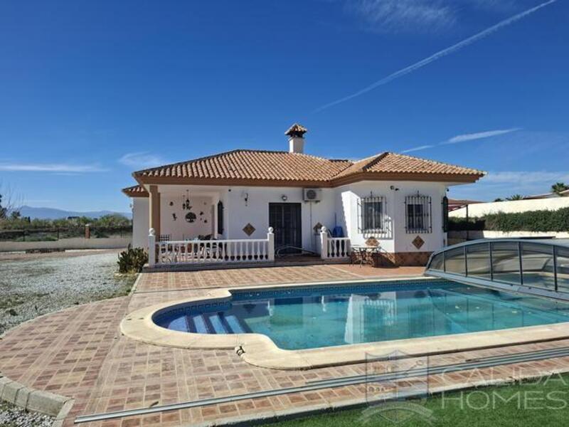 3 bedroom Villa for sale
