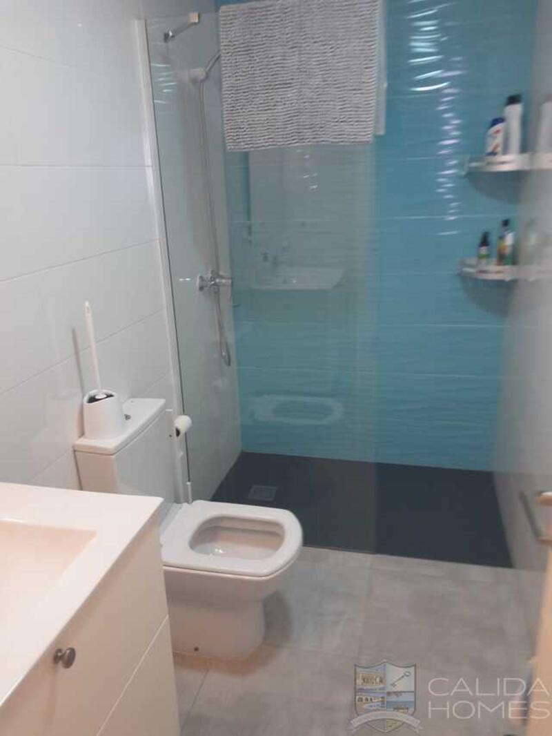 3 bedroom Apartment for sale