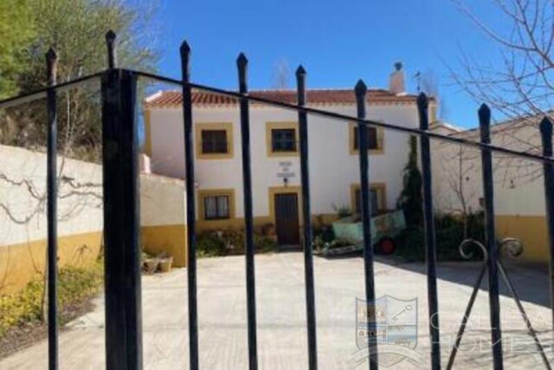 Auberge à vendre dans Velez Blanco, Almería Auberge à vendre dans Velez Blanco, Almería