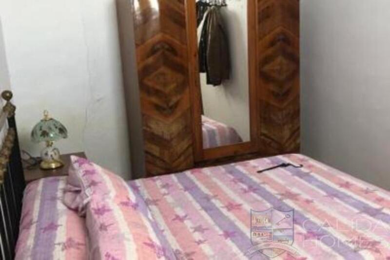 6 soveværelse Landsted til salg