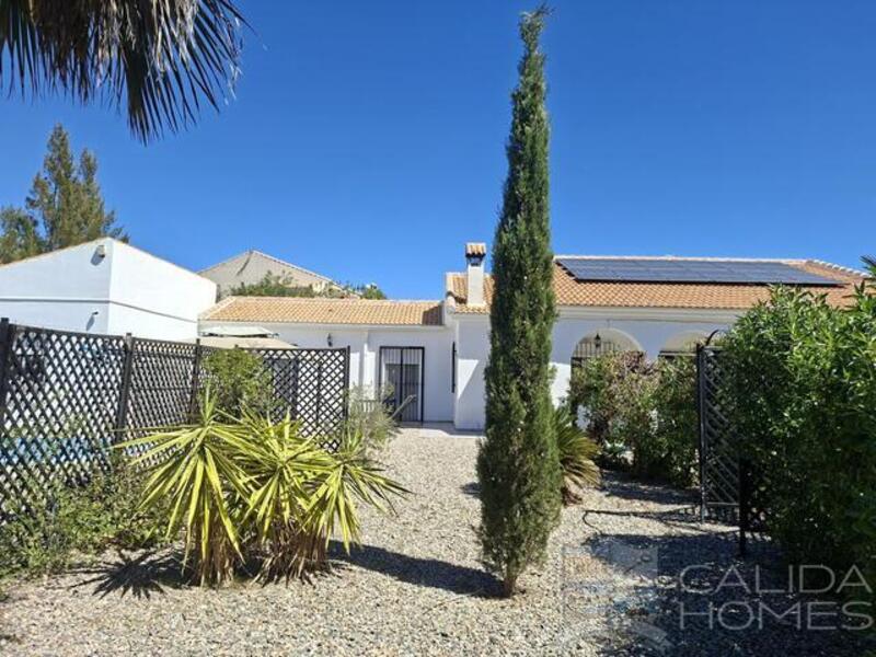 4 Cuarto Villa en venta