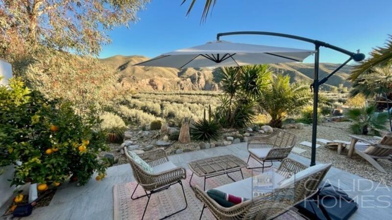 4 bedroom Country House for sale