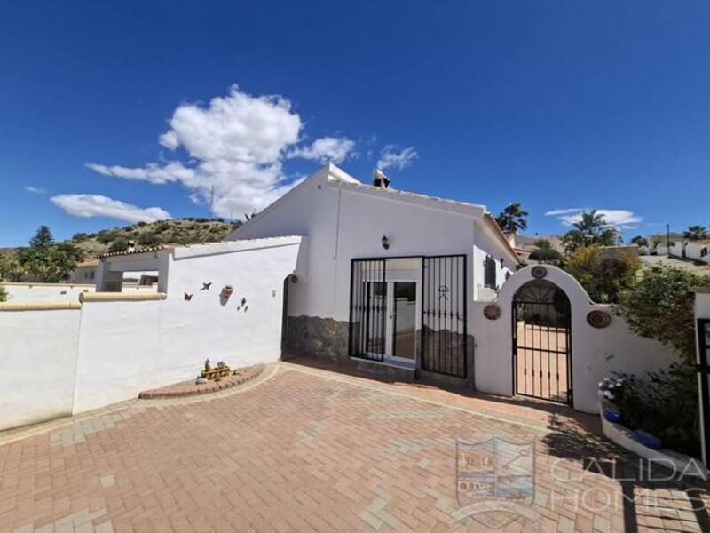 2 Cuarto Villa en venta
