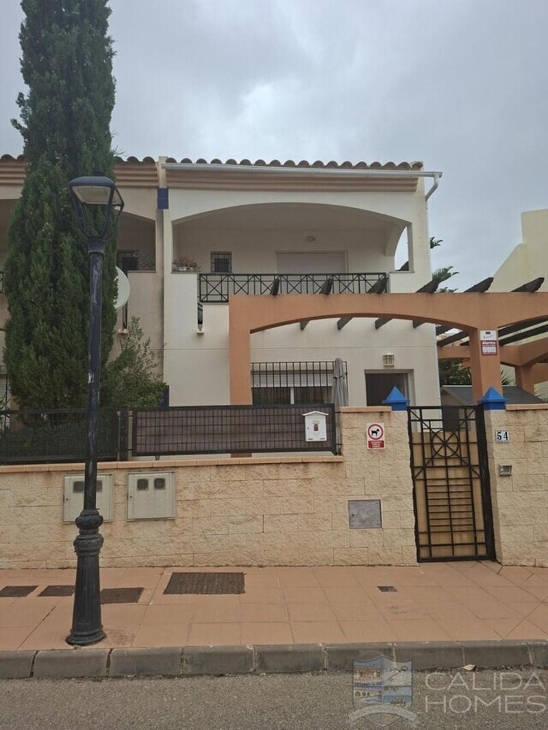 Tweezijdig Te koop in La Alfoquia, Almería