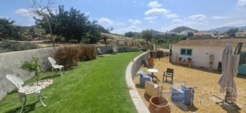 5 Cuarto Casa de Campo en venta