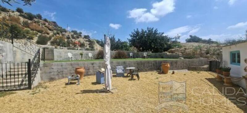 5 Cuarto Casa de Campo en venta