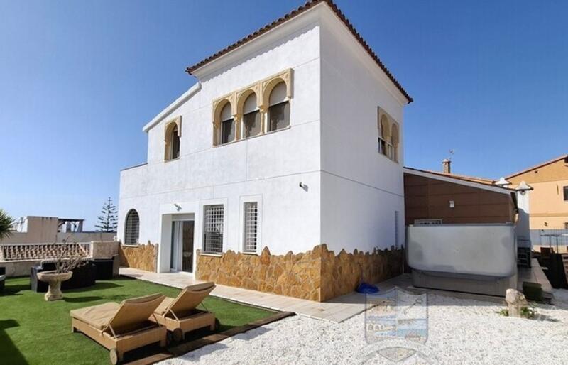 Casa de Campo en venta en Palomares, Almería