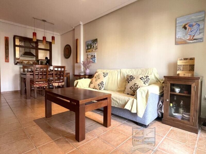 2 bedroom Apartment for sale 2 bedroom Apartment for sale
