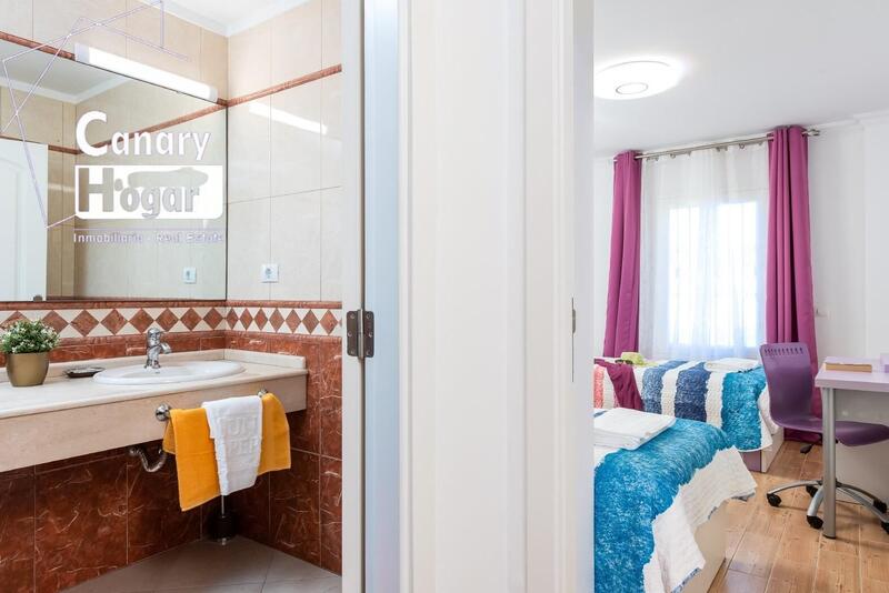 6 bedroom Villa for sale