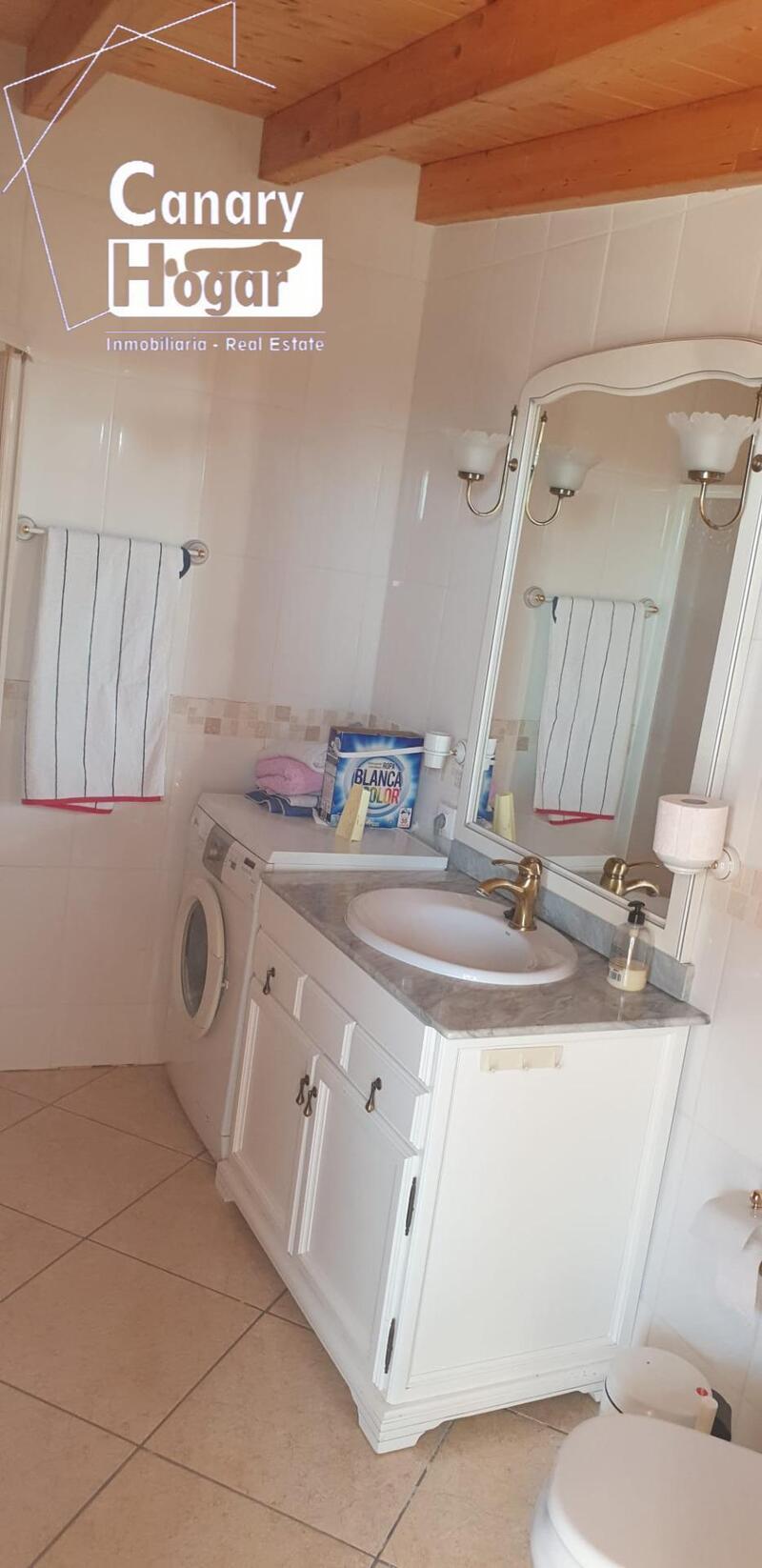 13 bedroom Villa for sale