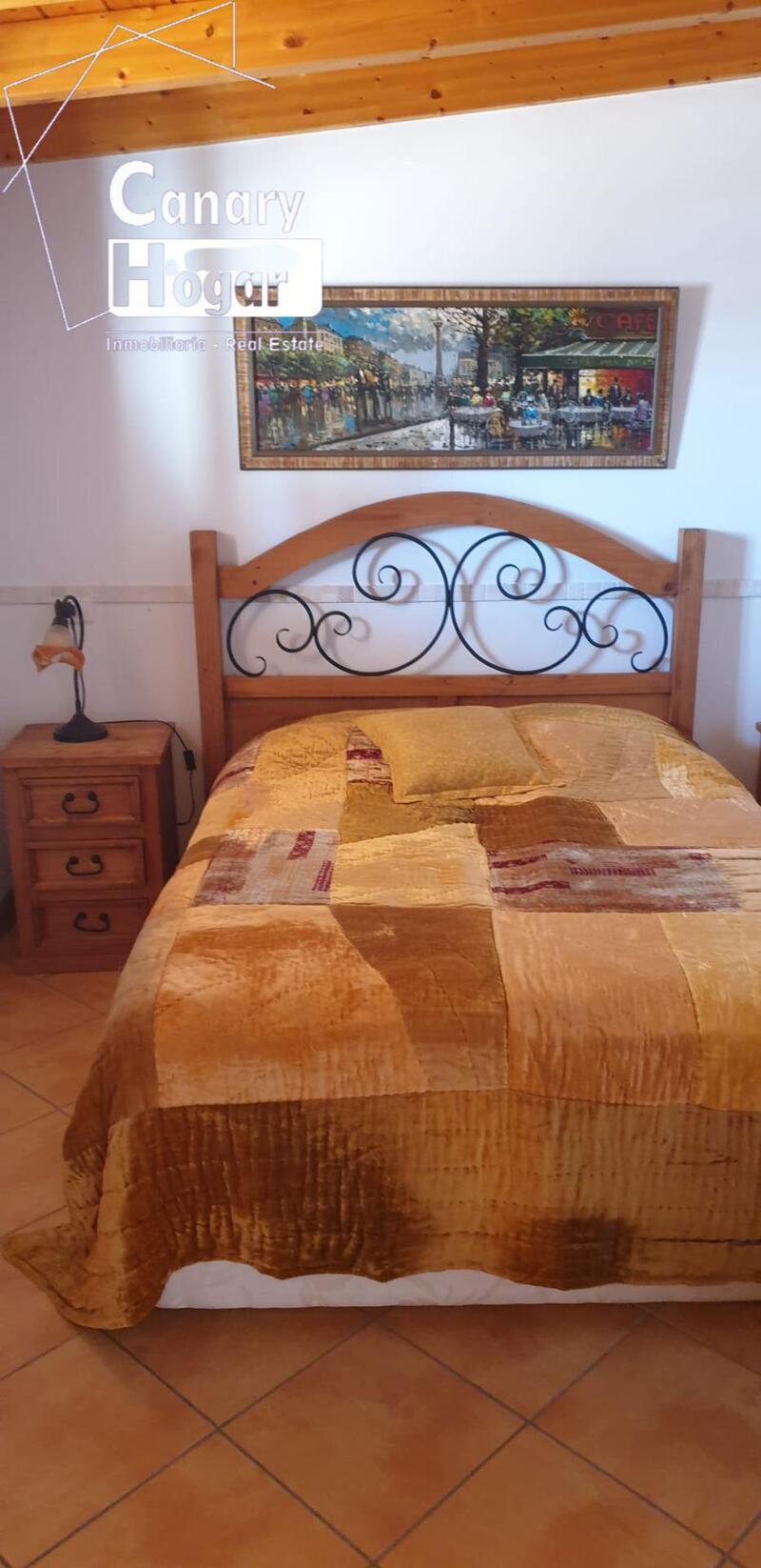 13 bedroom Villa for sale