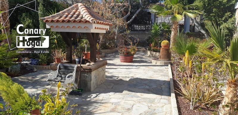 13 bedroom Villa for sale