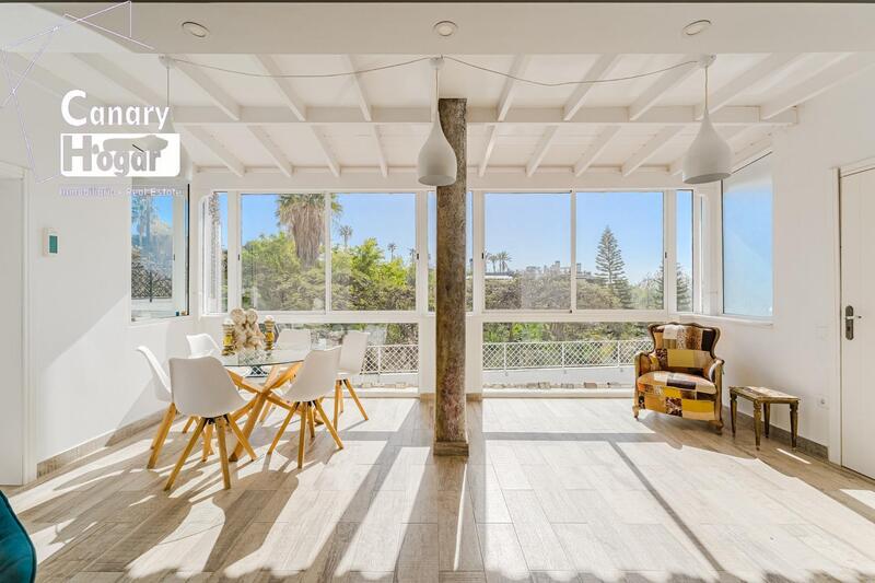 10 bedroom Villa for sale