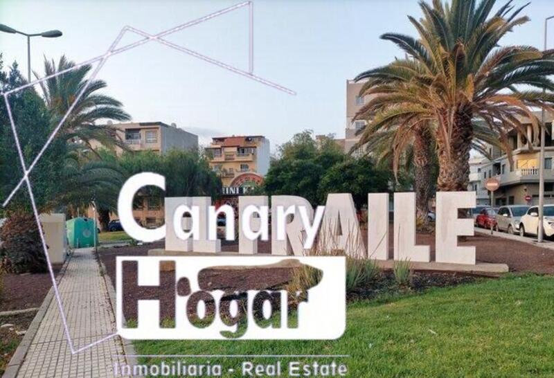 12 bedroom Townhouse for sale