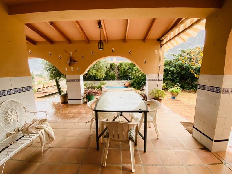 5 Schlafzimmer Villa zu verkaufen