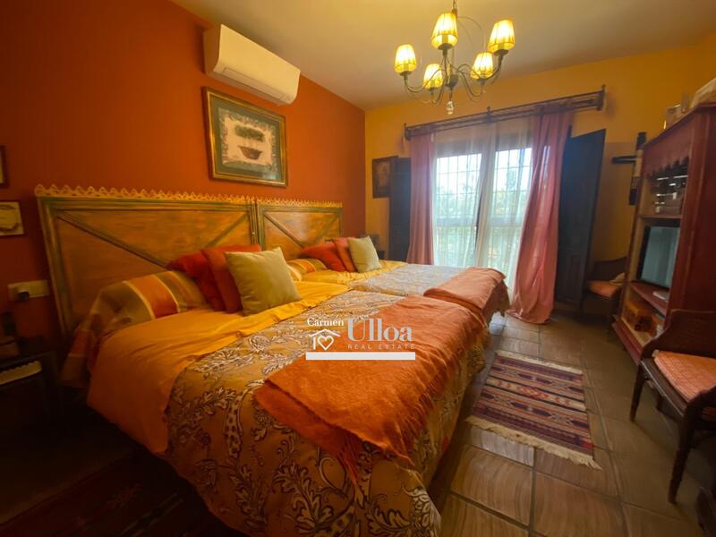 6 Cuarto Casa Cueva en venta