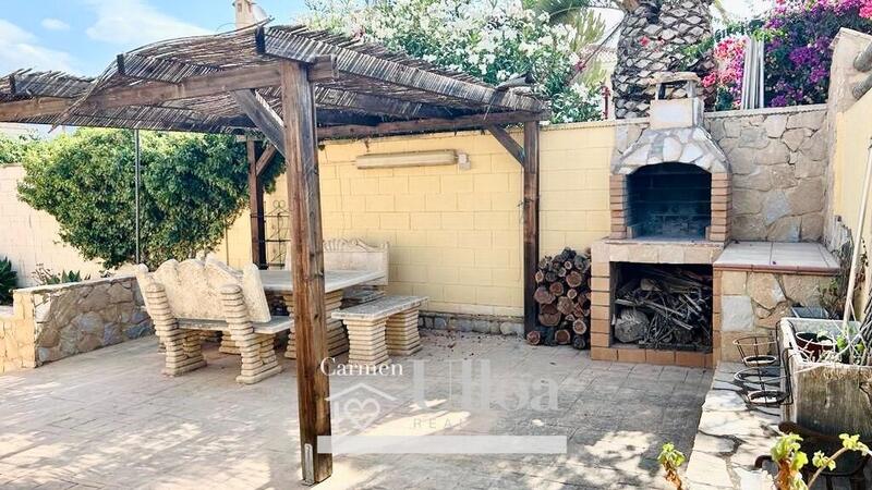 4 bedroom Villa for sale