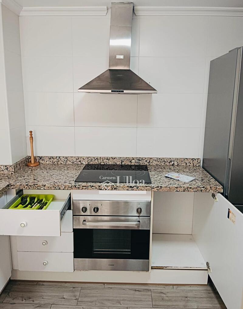 3 bedroom Apartment for sale