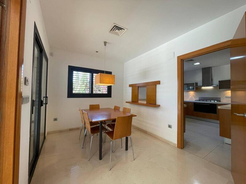 6 chambre Maison Troglodyte à vendre