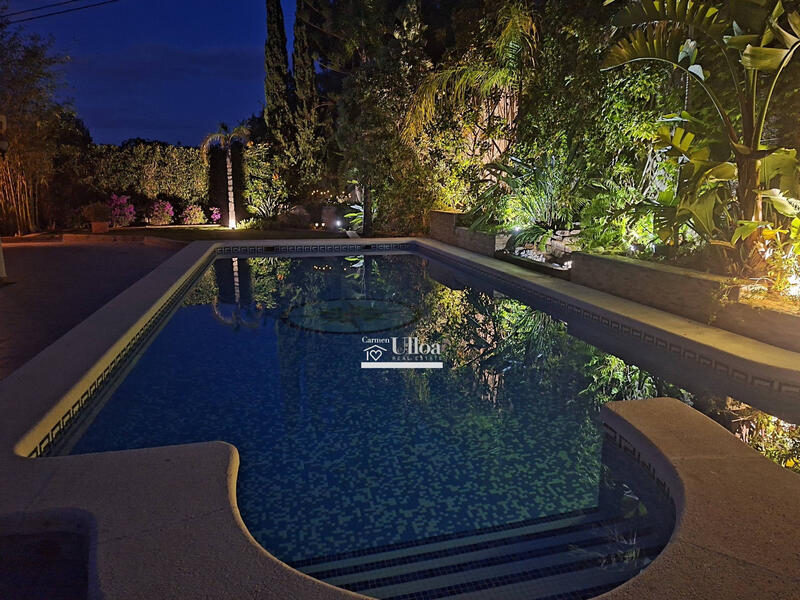 4 bedroom Villa for sale