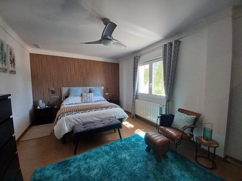 5 soveværelse Villa til salg