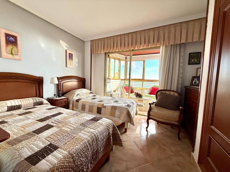4 chambre Appartement à vendre