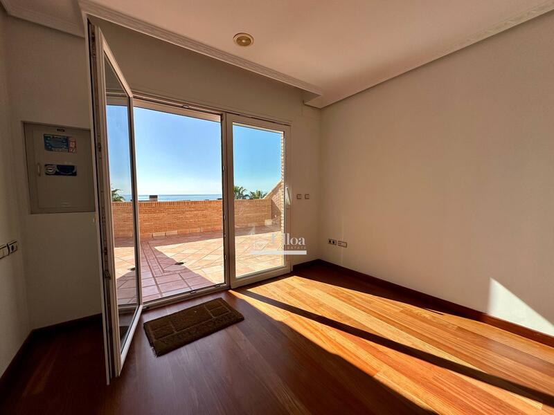 7 Cuarto Dúplex en venta