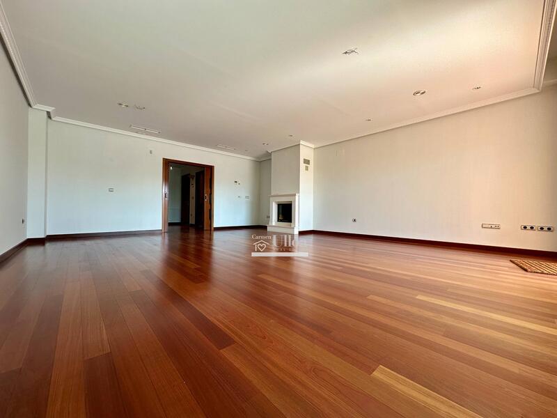 7 Cuarto Dúplex en venta