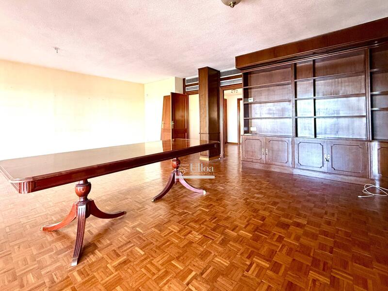 5 slaapkamer Appartement Te koop
