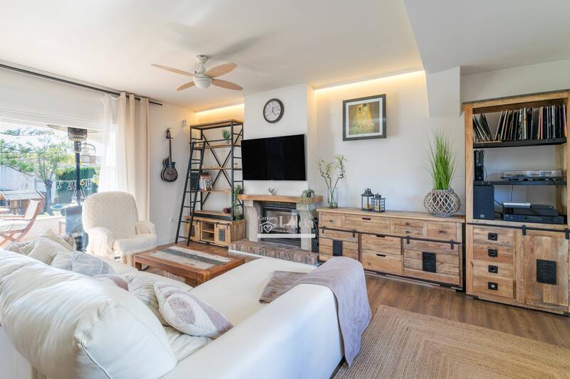 6 sovrum Villa till salu