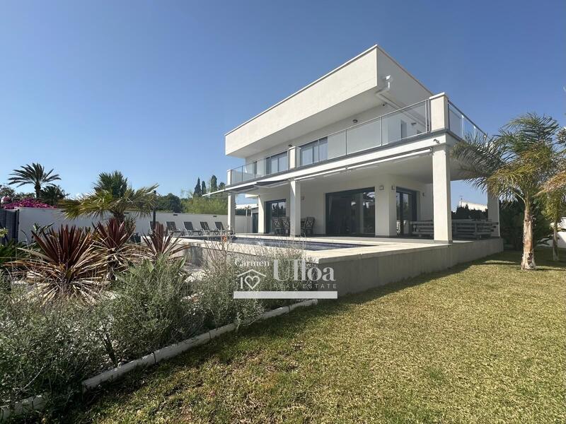 5 bedroom Villa for sale