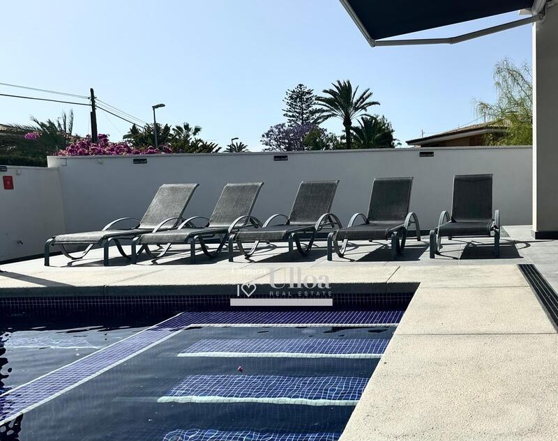 5 bedroom Villa for sale