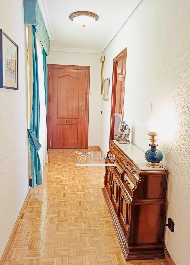 4 bedroom Apartment for sale
