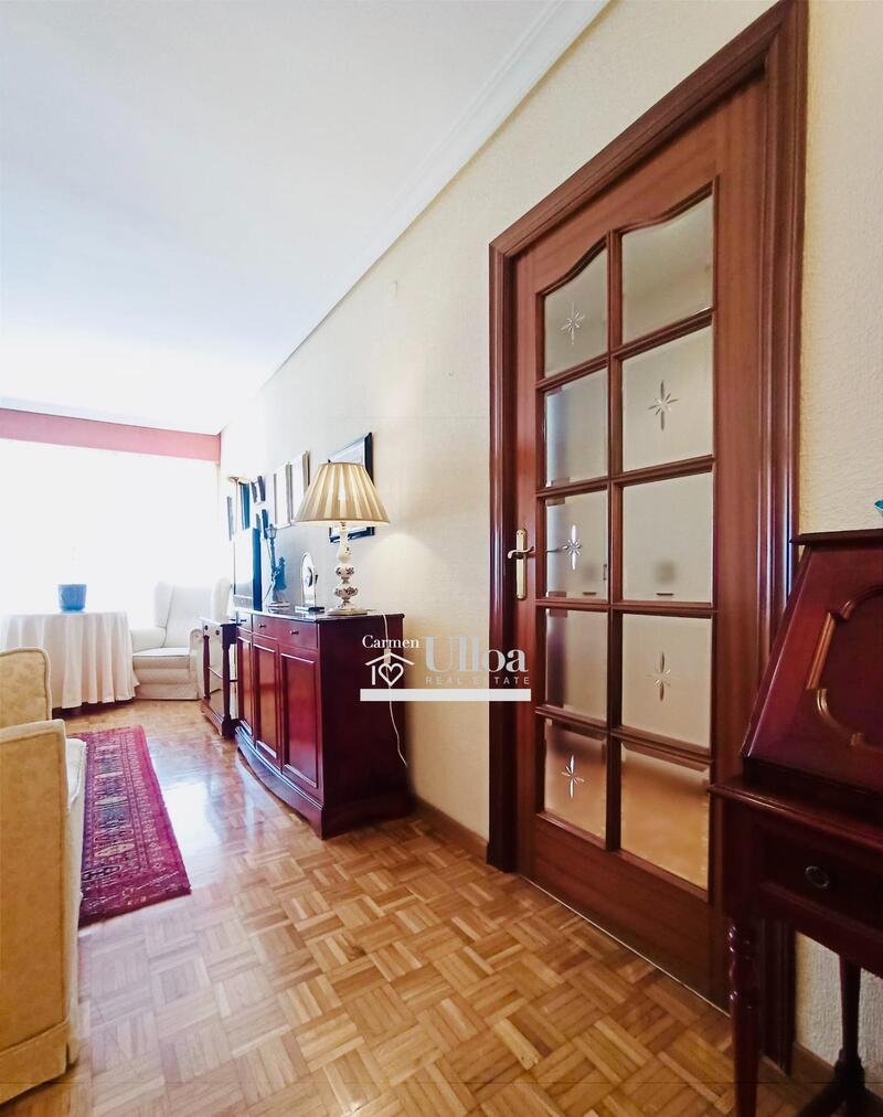 4 bedroom Apartment for sale