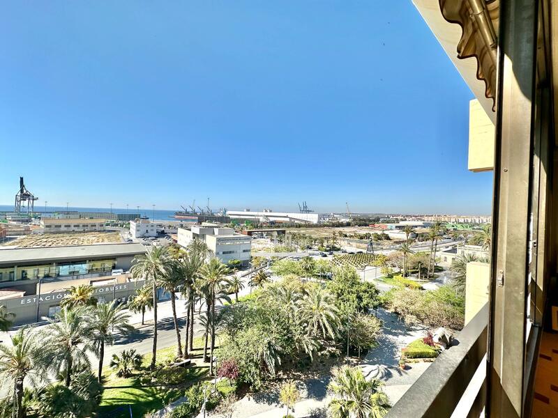 Appartement zu verkaufen in Alacant/Alicante, Alicante