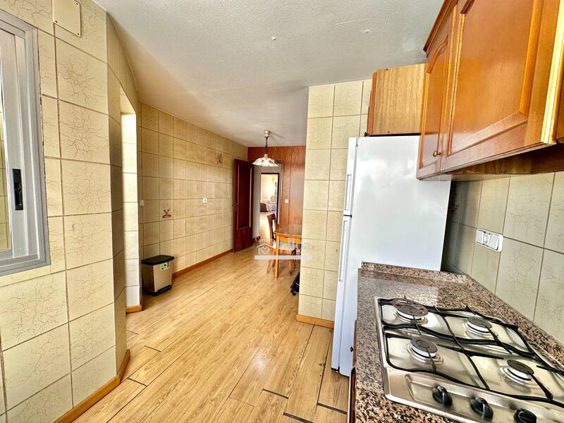 4 bedroom Apartment for sale
