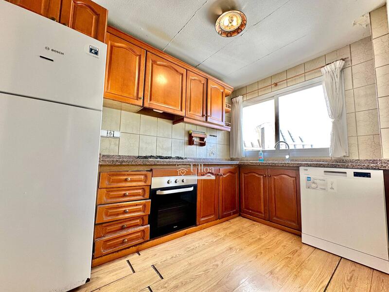 4 bedroom Apartment for sale