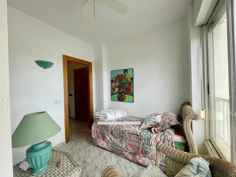 5 bedroom Apartment for sale