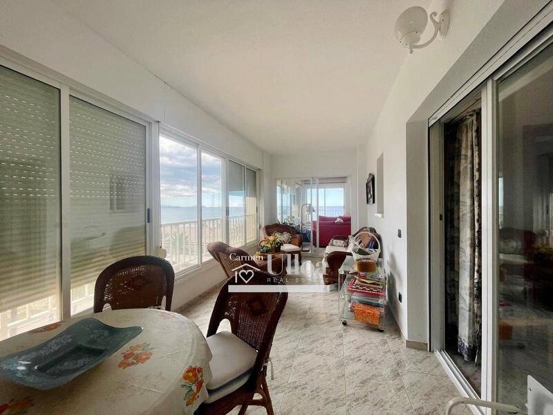 5 bedroom Apartment for sale