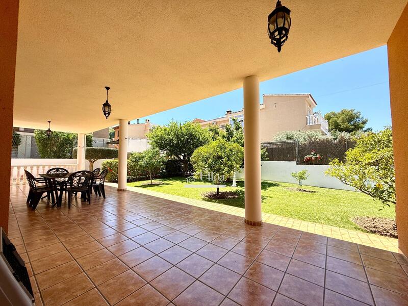 7 Cuarto Villa en venta